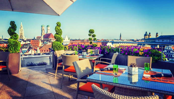 FTGBlog-Munich-China-Moon-roof-terrace-CreditMandarin-Oriental-Hotel-Group