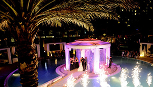 FTGBlog-IDoMiami-Fontainebleau - Island Cabana Ceremony Nightime - courtesy Fontainebleau Miami Beach