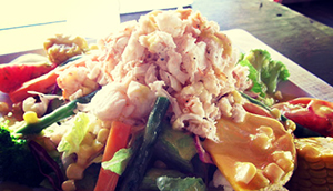 FTGBlog_Nevis- Spiny Lobster Salad-Sunshine¹sBeachLounge-CreditJenniferKester