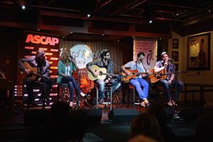 Tin Pan at Hard Rock Cafe, Photo Courtesy of Nashville Convention & Visitors Corporation